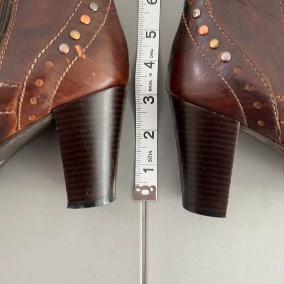 Sesto Meucci Boots Womens US 5.5M Brown Studs Side Zip Leather Heels Ankle - Picture 7 of 9